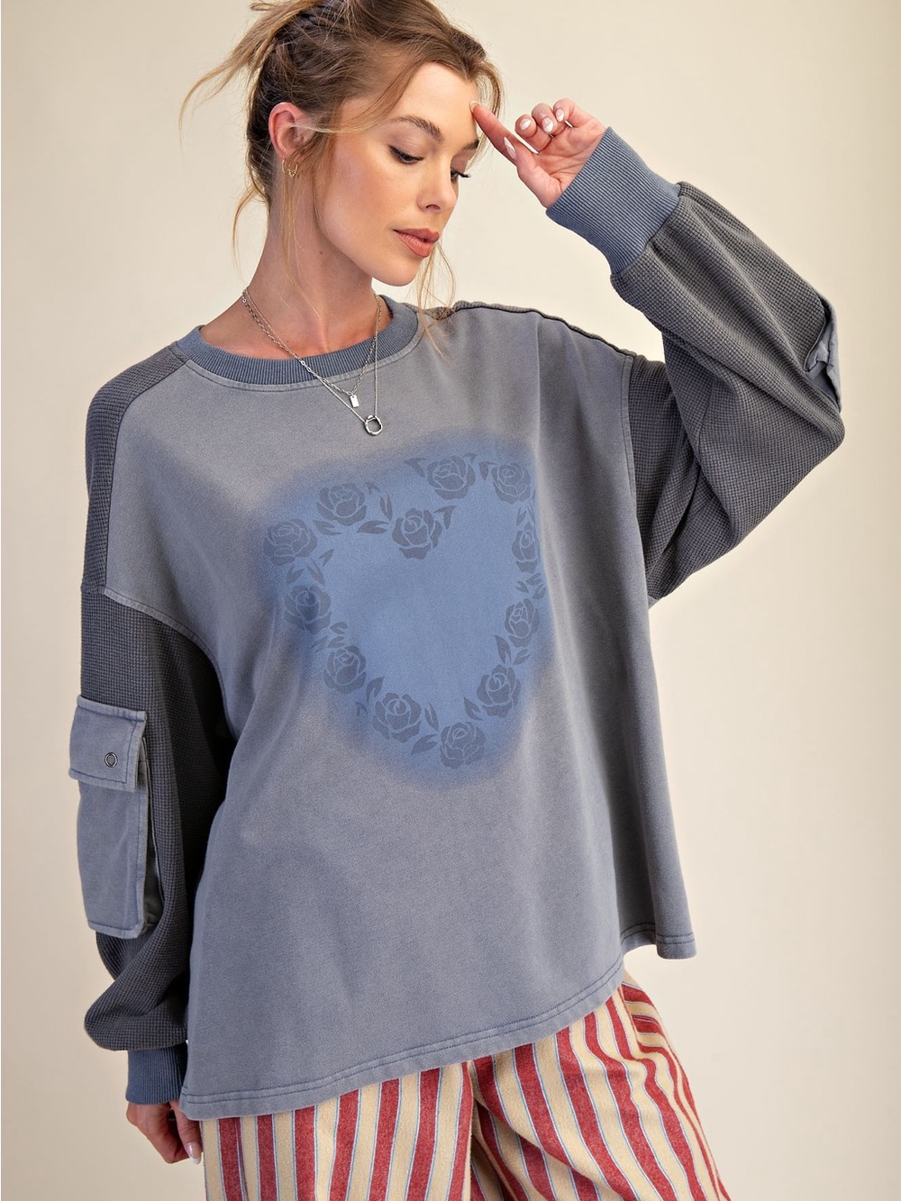333. Easel thermal sleeve mixed fabric  Washed Blue Floral Heart Pullover top